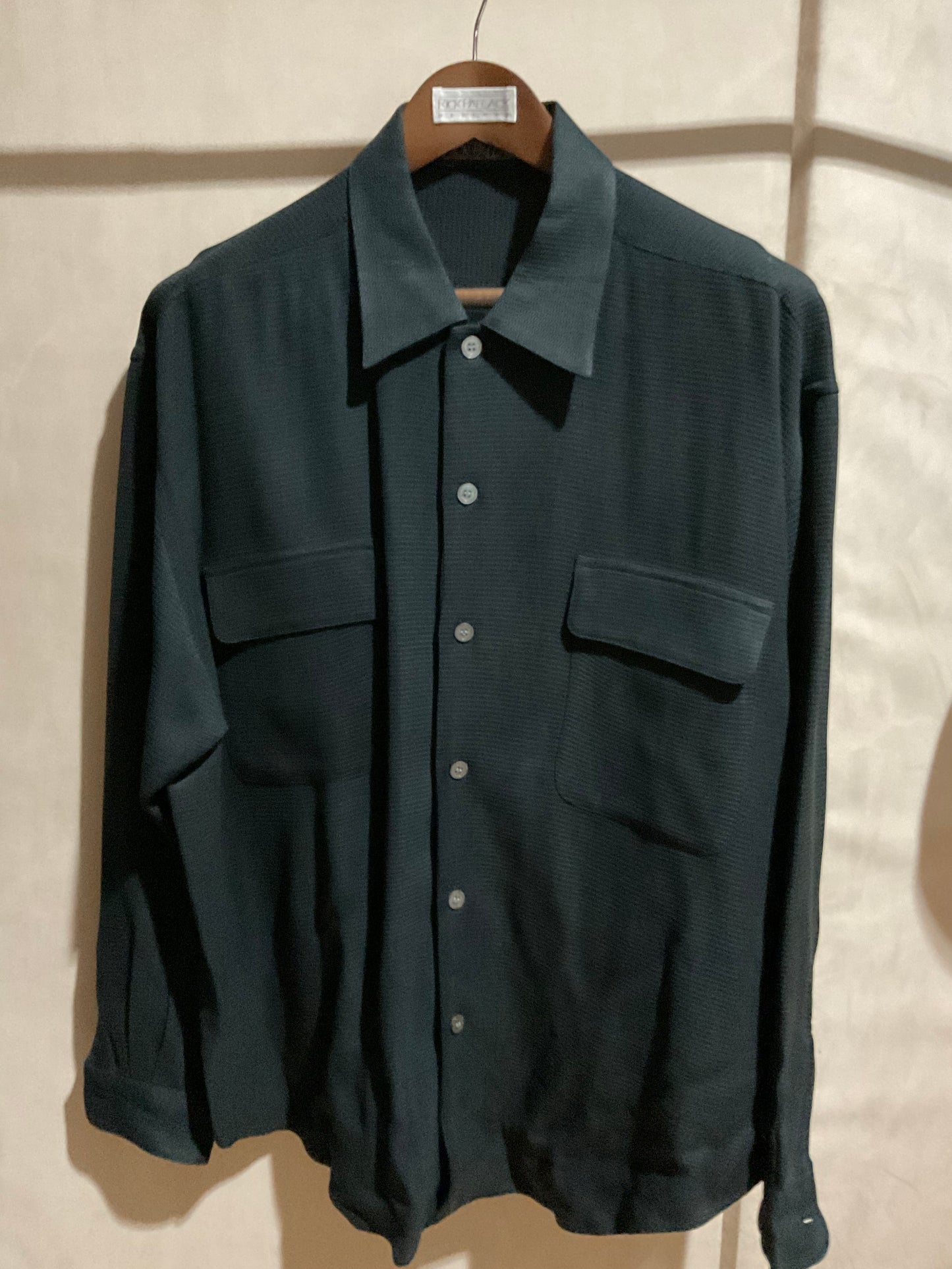 R P SPORT SHIRT / NEW / MEDIUM - LARGE / SILK SHIRT JACKET
