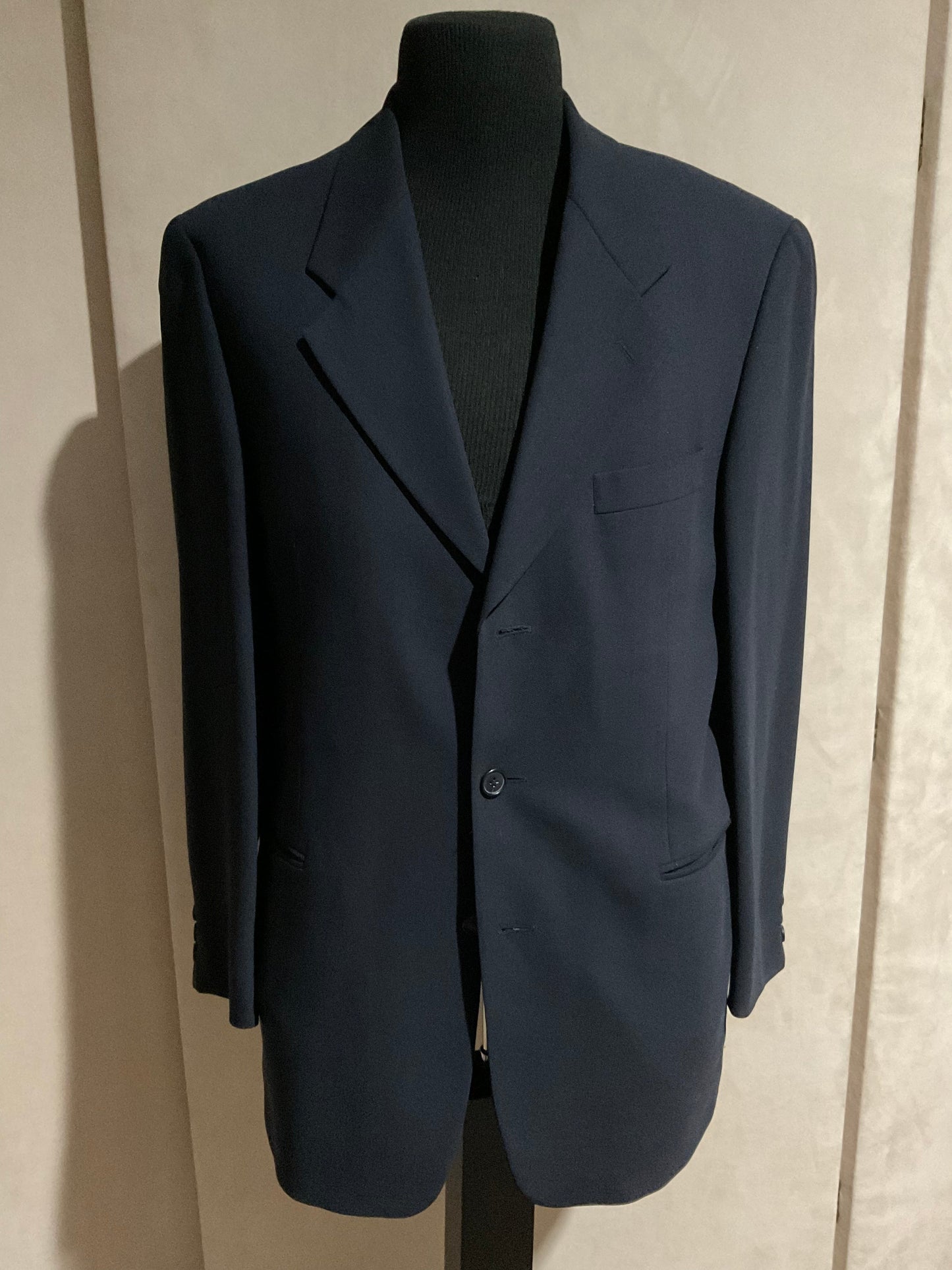 R P SUIT / NAVY CREPE / 40 REGULAR / MADE IN EUROPE