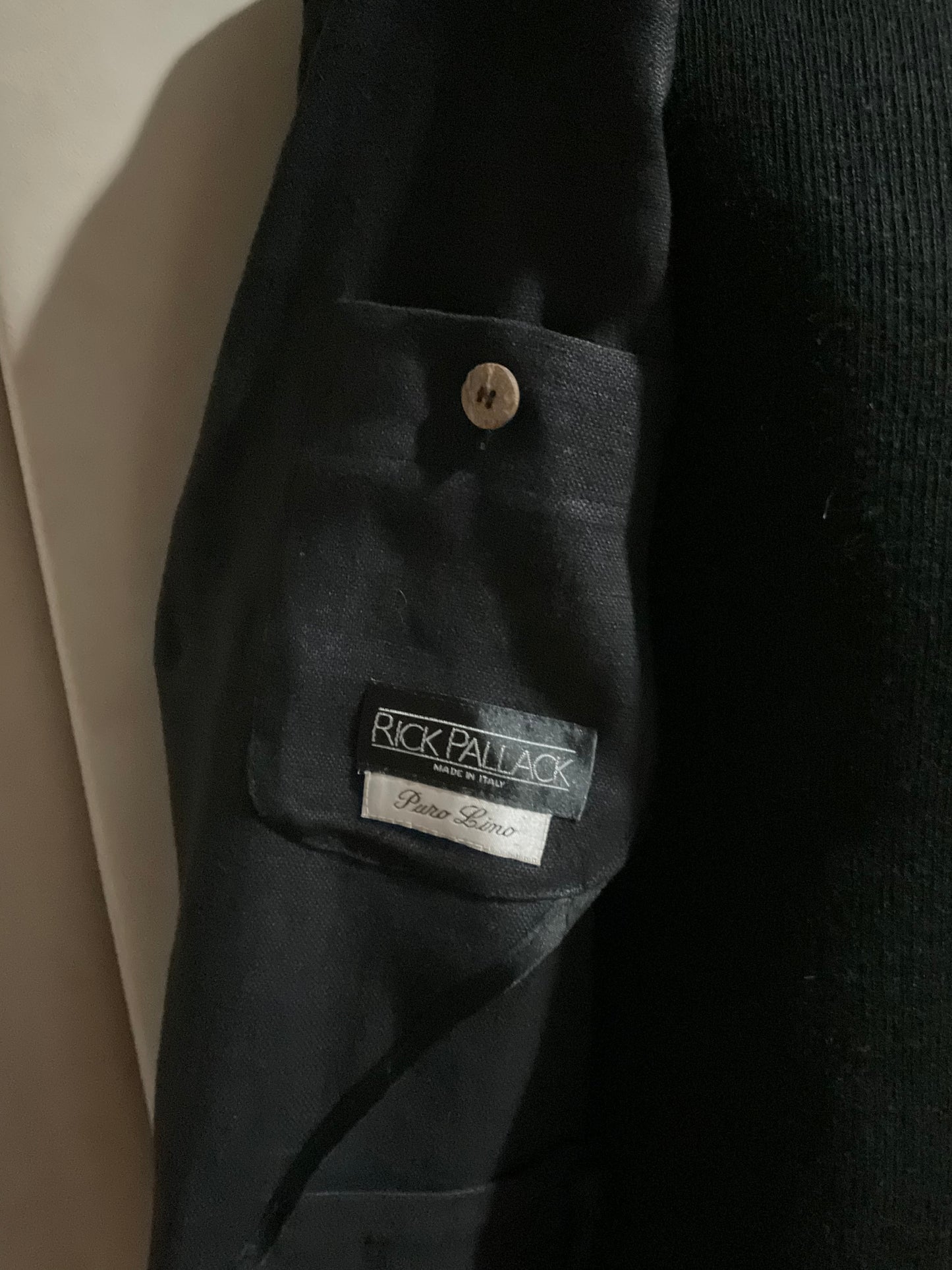 R P SPORTS JACKET / BLACK LINEN / UNCONSTRUCTED / MEDIUM - LARGE / NEW / MADE IN ITALY