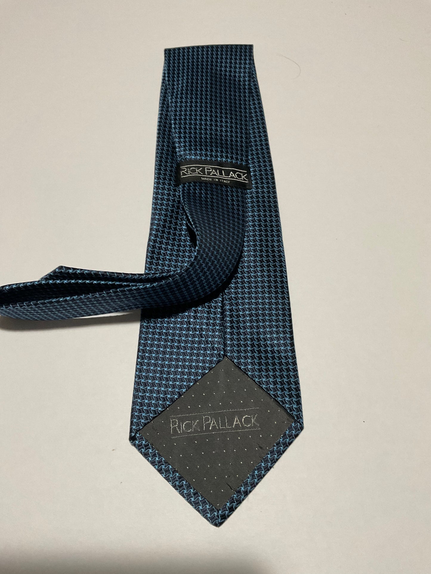 R P TIE / PURE SILK / NEW / APPX. 3 3/4” WIDE / HAND MADE IN ITALY