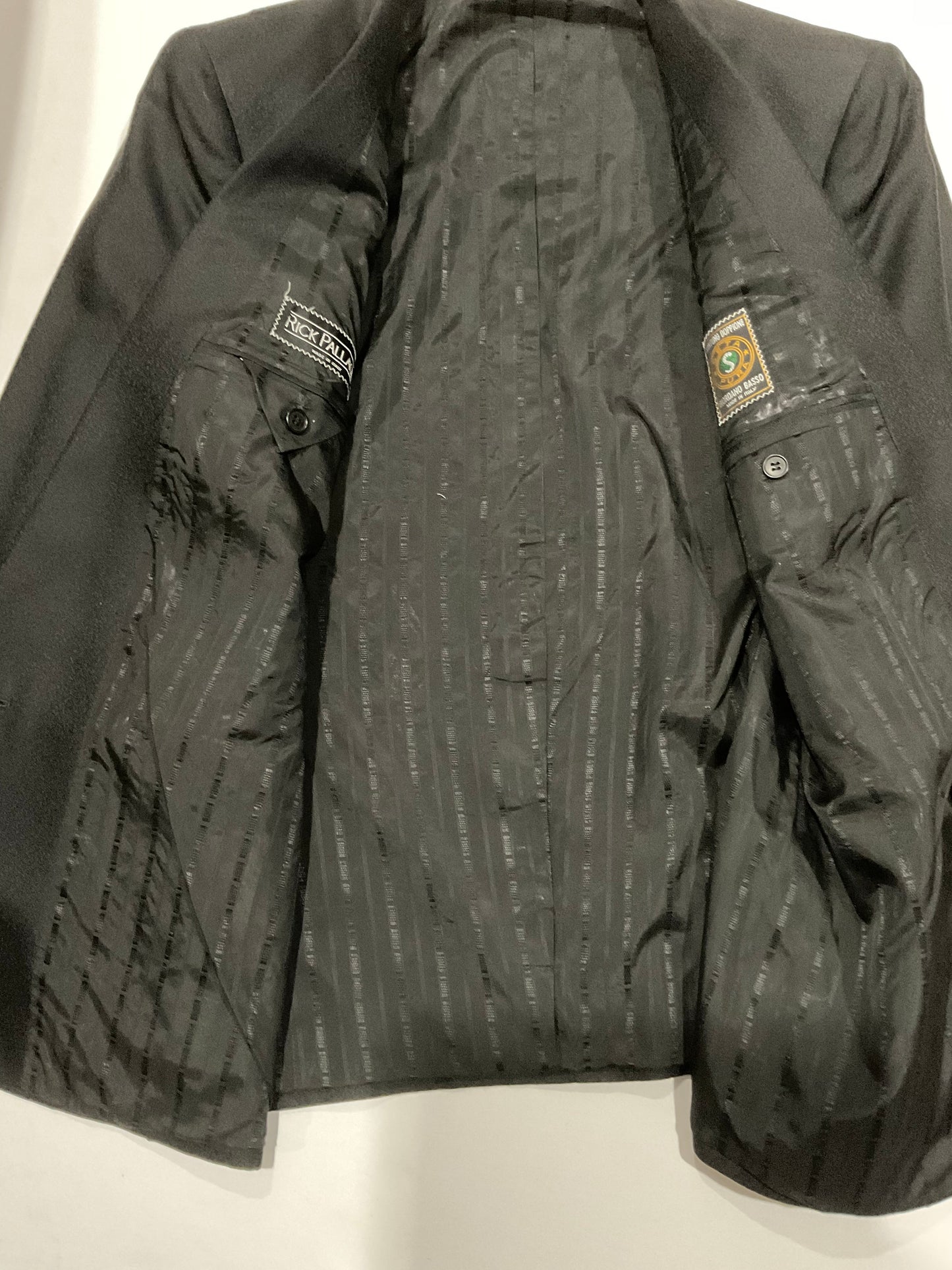 R P TUXEDO FORMAL DINNER JACKET / BLACK SILK / DOUBLE BREASTED / 40 REG / MADE IN ITALY