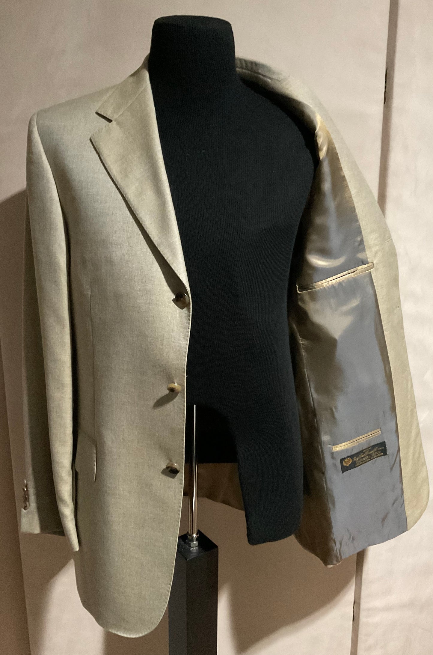 SPORT JACKET / LORO PIANA CASHMERE & SILK / TAN / NEW / 40 REGULAR - LONG / MADE IN CANADA