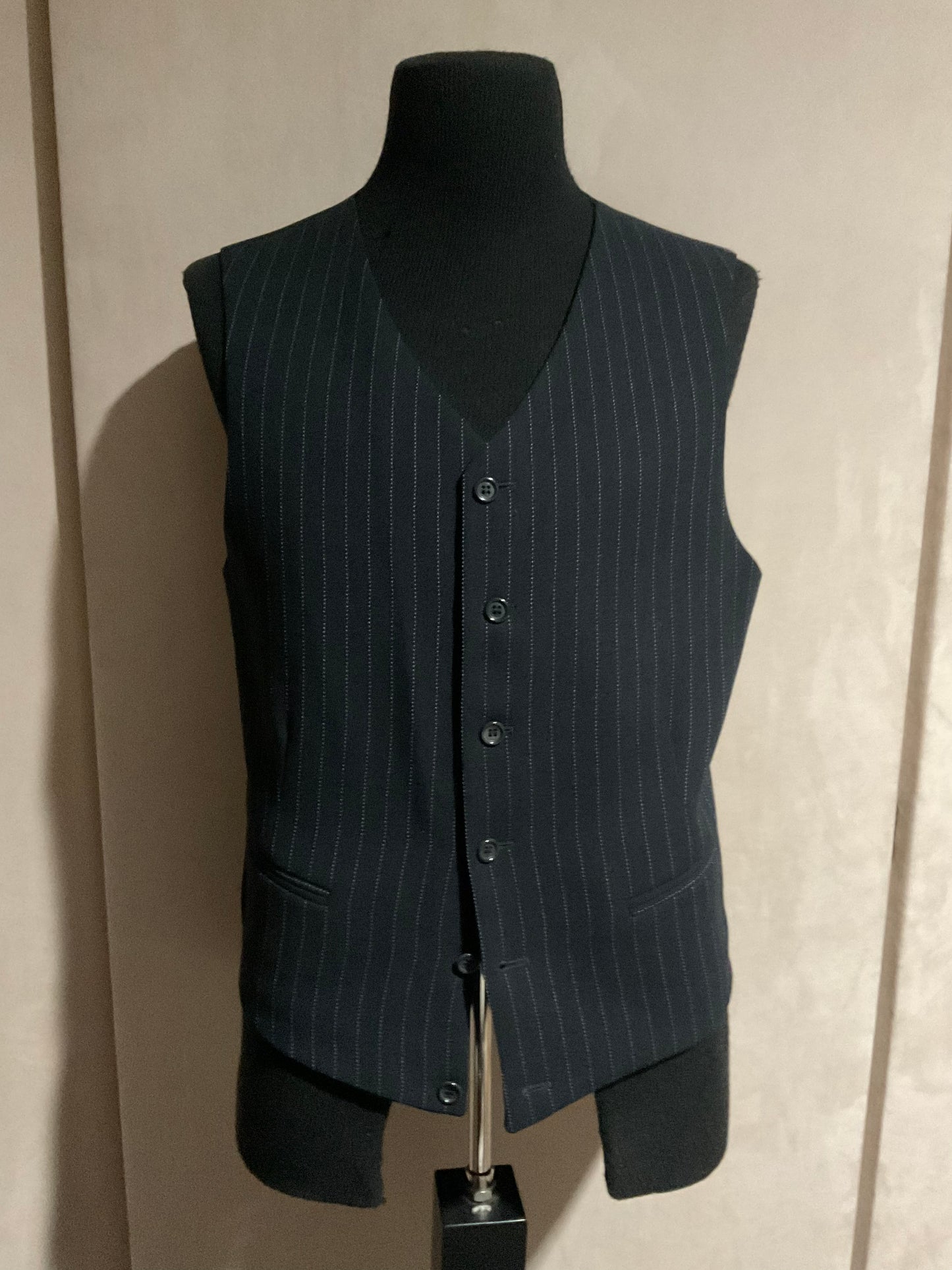 R P COAT & VEST / NAVY STRIPE / CREPE / 4 BUTTON / 40 REG / MADE IN ITALY