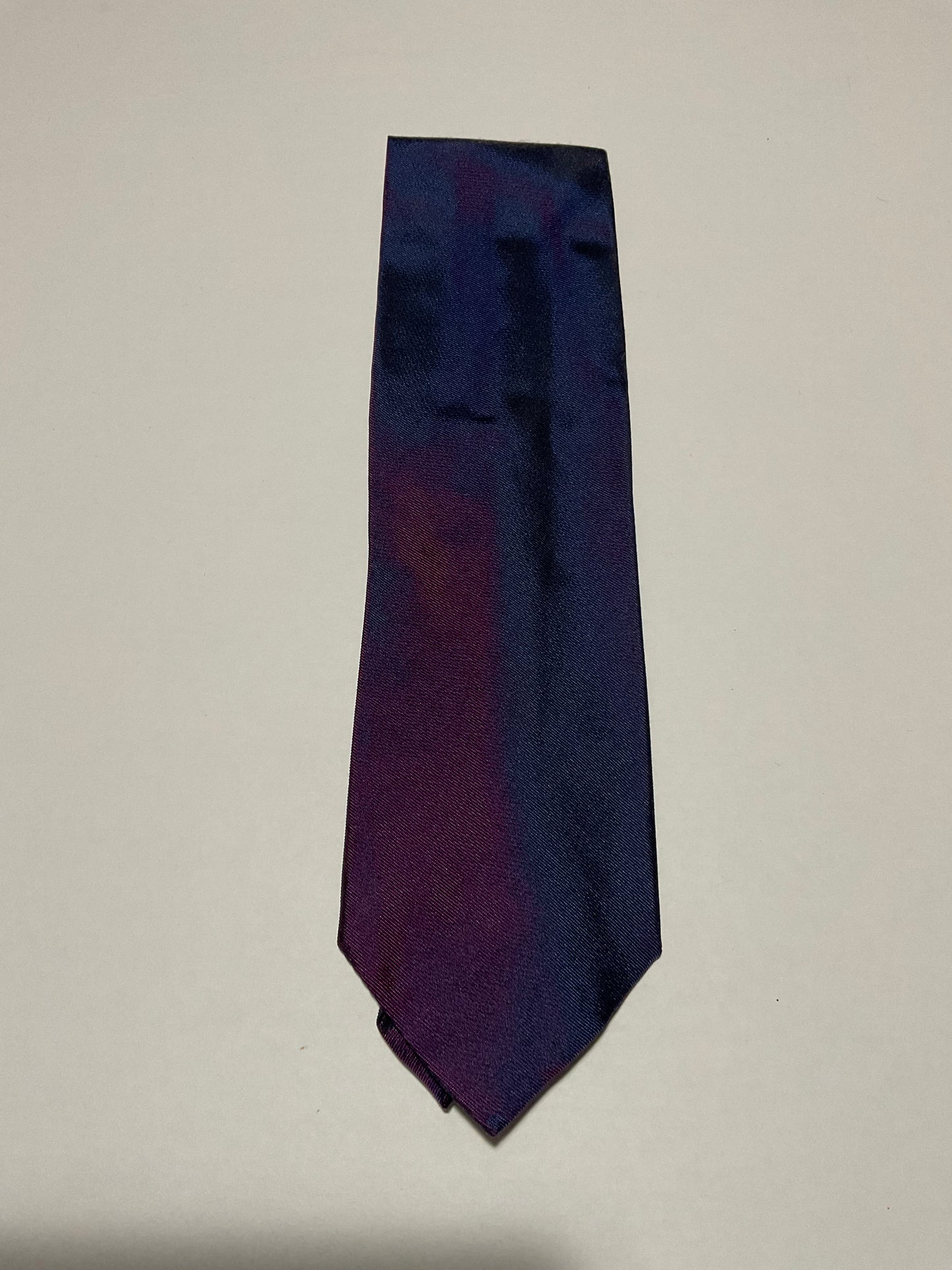 R P TIE / PURE SILK / NEW / APPX. 3 3/4” WIDE / HAND MADE IN ITALY