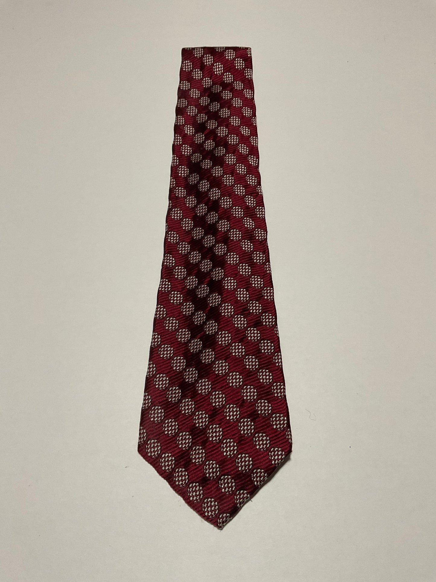 R P TIE / PURE SILK / NEW / APPX. 3 3/4” WIDE / HAND MADE IN ITALY