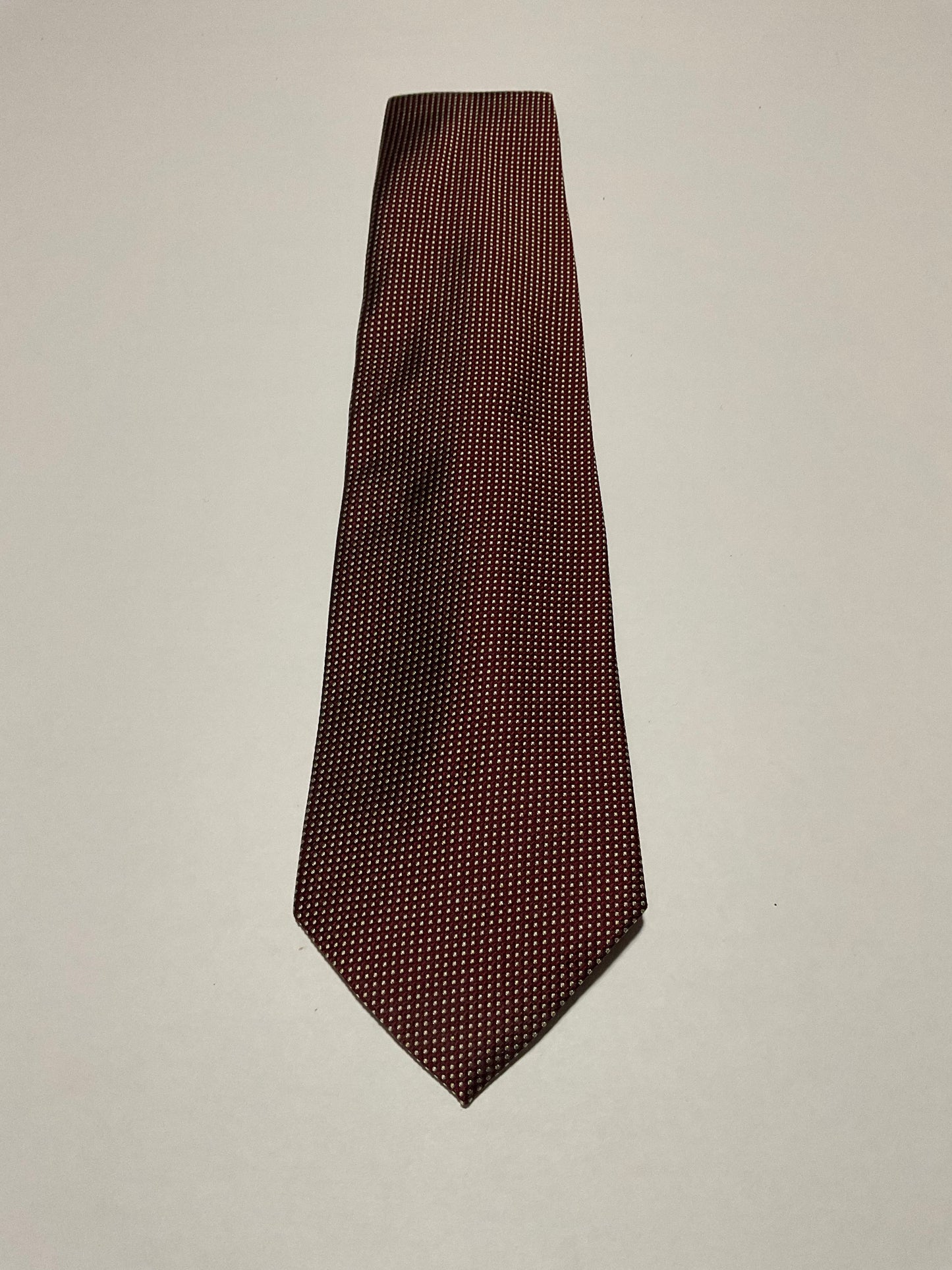 R P TIE / PURE SILK / NEW / APPX. 3 3/4” WIDE / HAND MADE IN ITALY