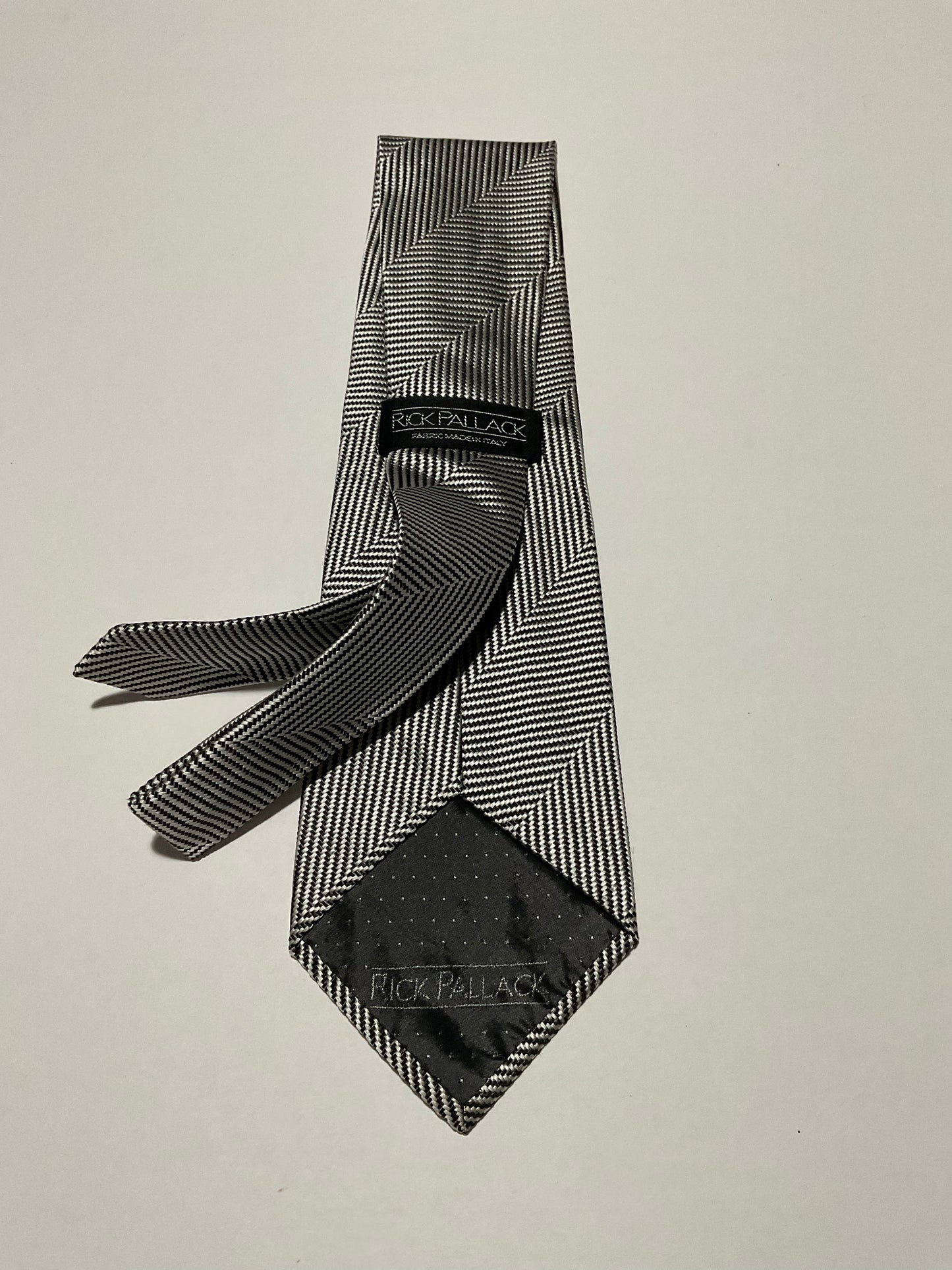 R P TIE / PURE SILK / NEW / APPX. 3 3/4” WIDE / HAND MADE IN ITALY