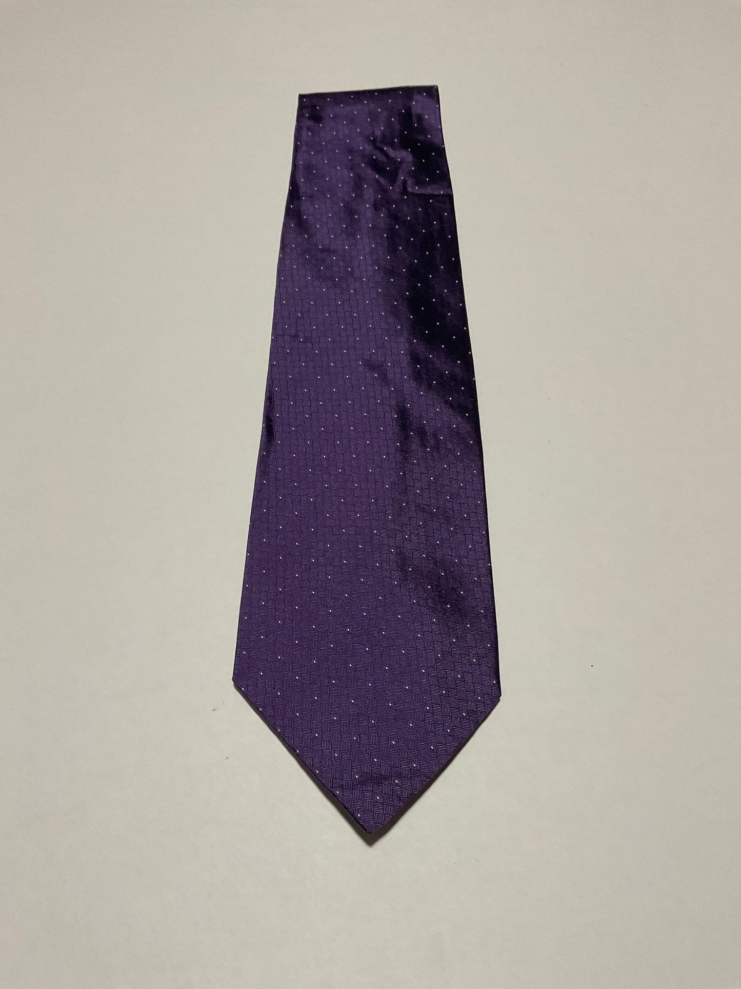 R P TIE / PURE SILK / NEW / APPX. 3 3/4” WIDE / HAND MADE IN ITALY