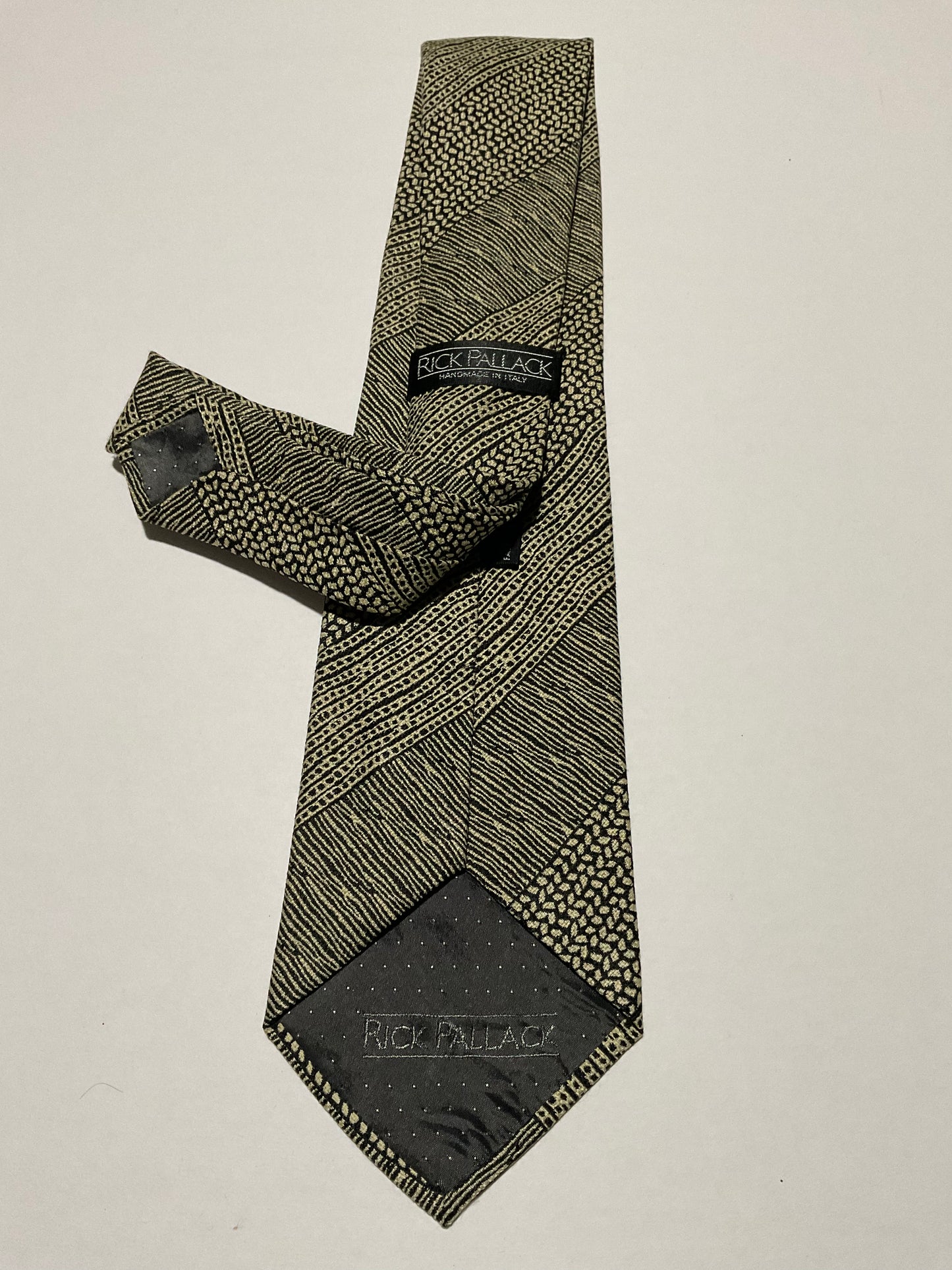 R P TIE / PURE SILK / NEW / APPX. 3 3/4” WIDE / HAND MADE IN ITALY