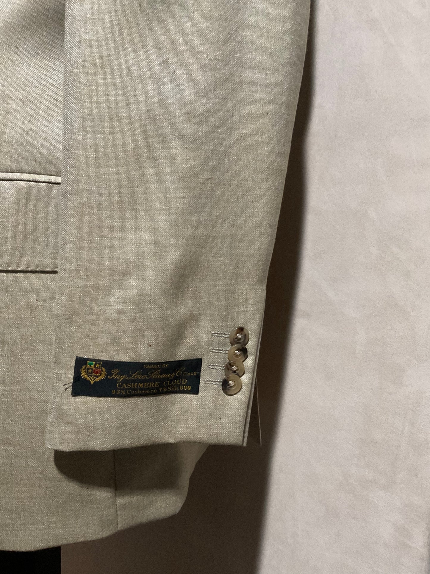 SPORT JACKET / LORO PIANA CASHMERE & SILK / TAN / NEW / 40 REGULAR - LONG / MADE IN CANADA