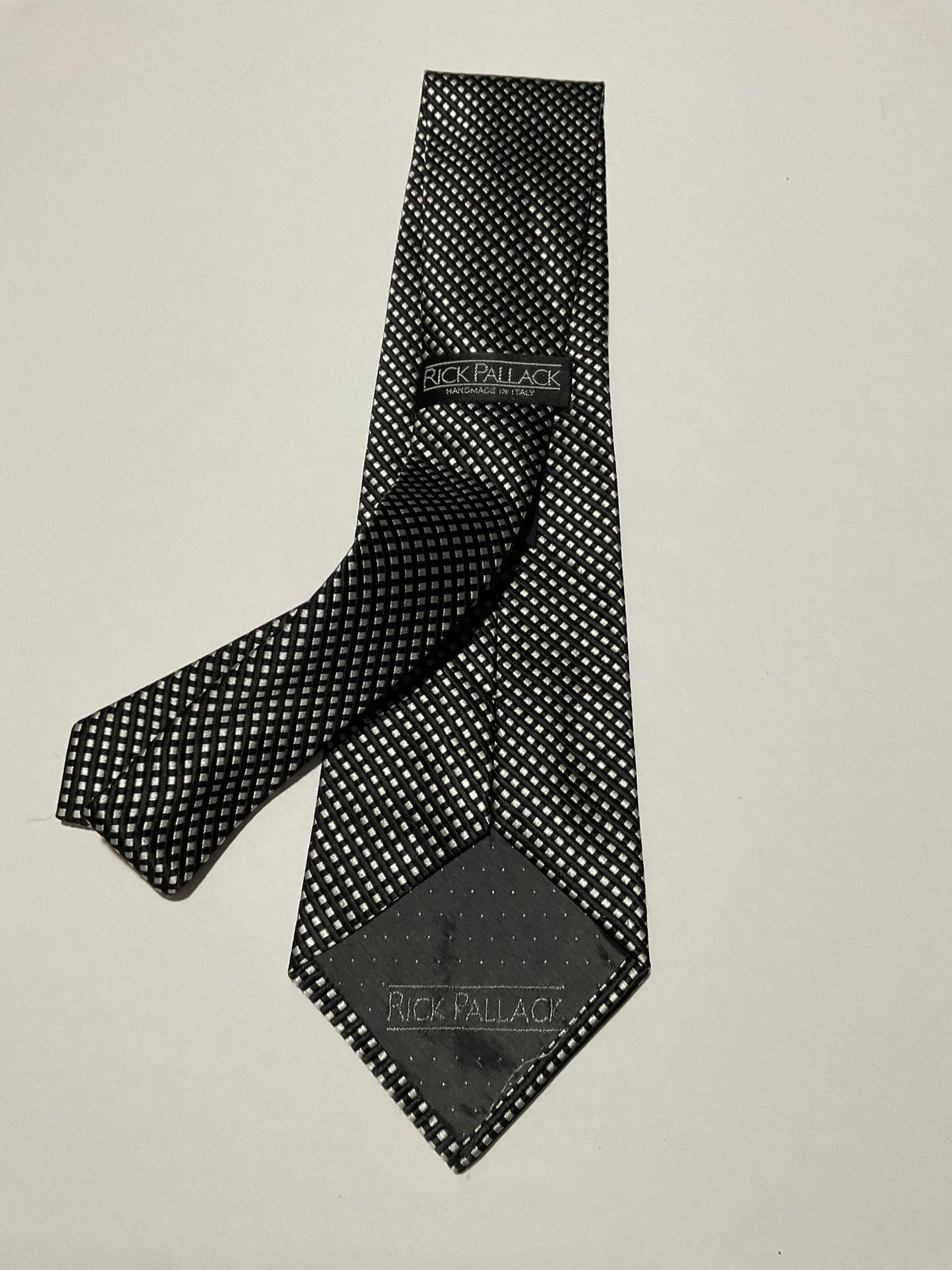 R P TIE / PURE SILK / NEW / APPX. 3 3/4” WIDE / HAND MADE IN ITALY