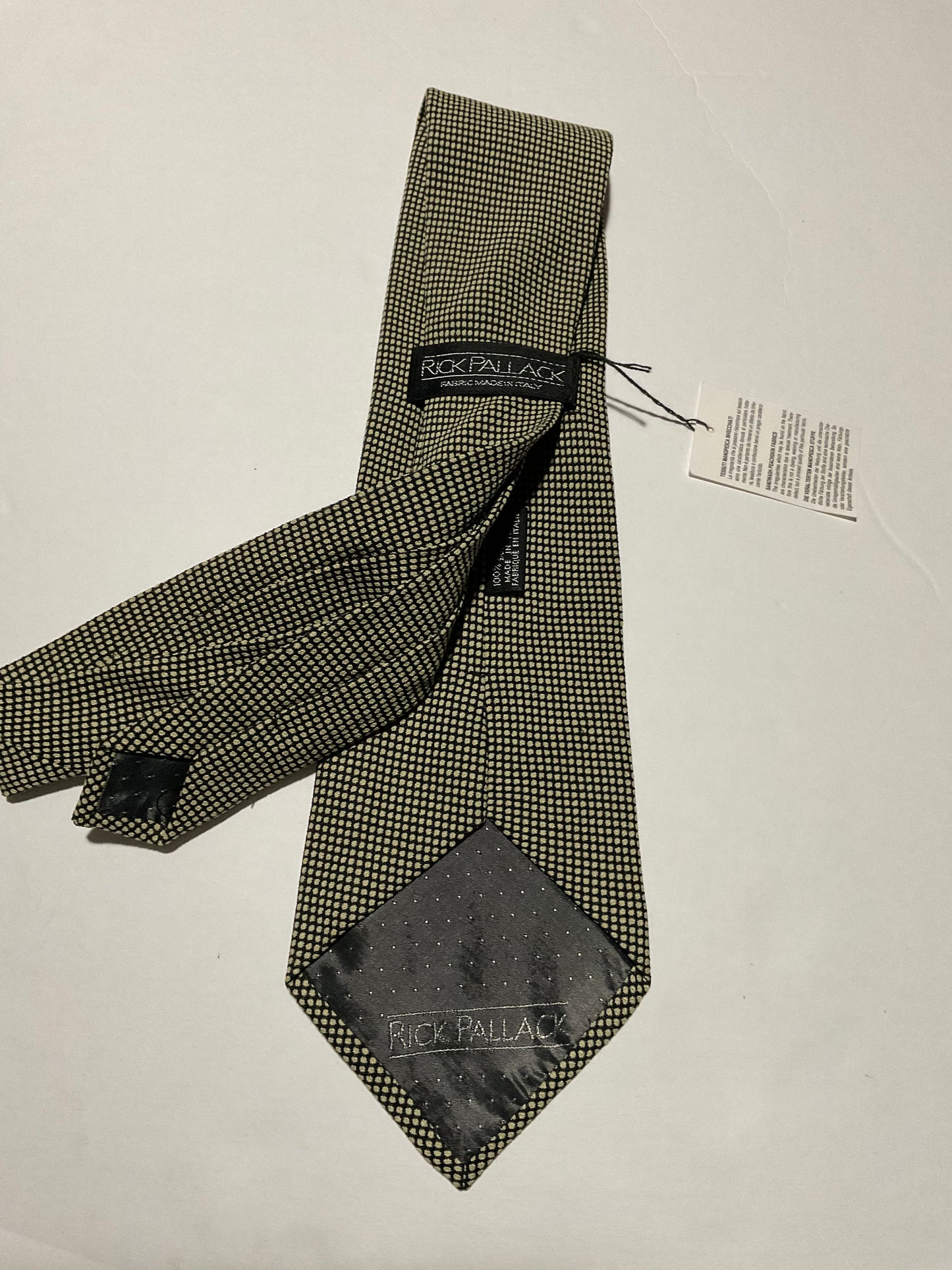 R P TIE / PURE SILK / NEW / APPX. 3 3/4” WIDE / HAND MADE IN ITALY