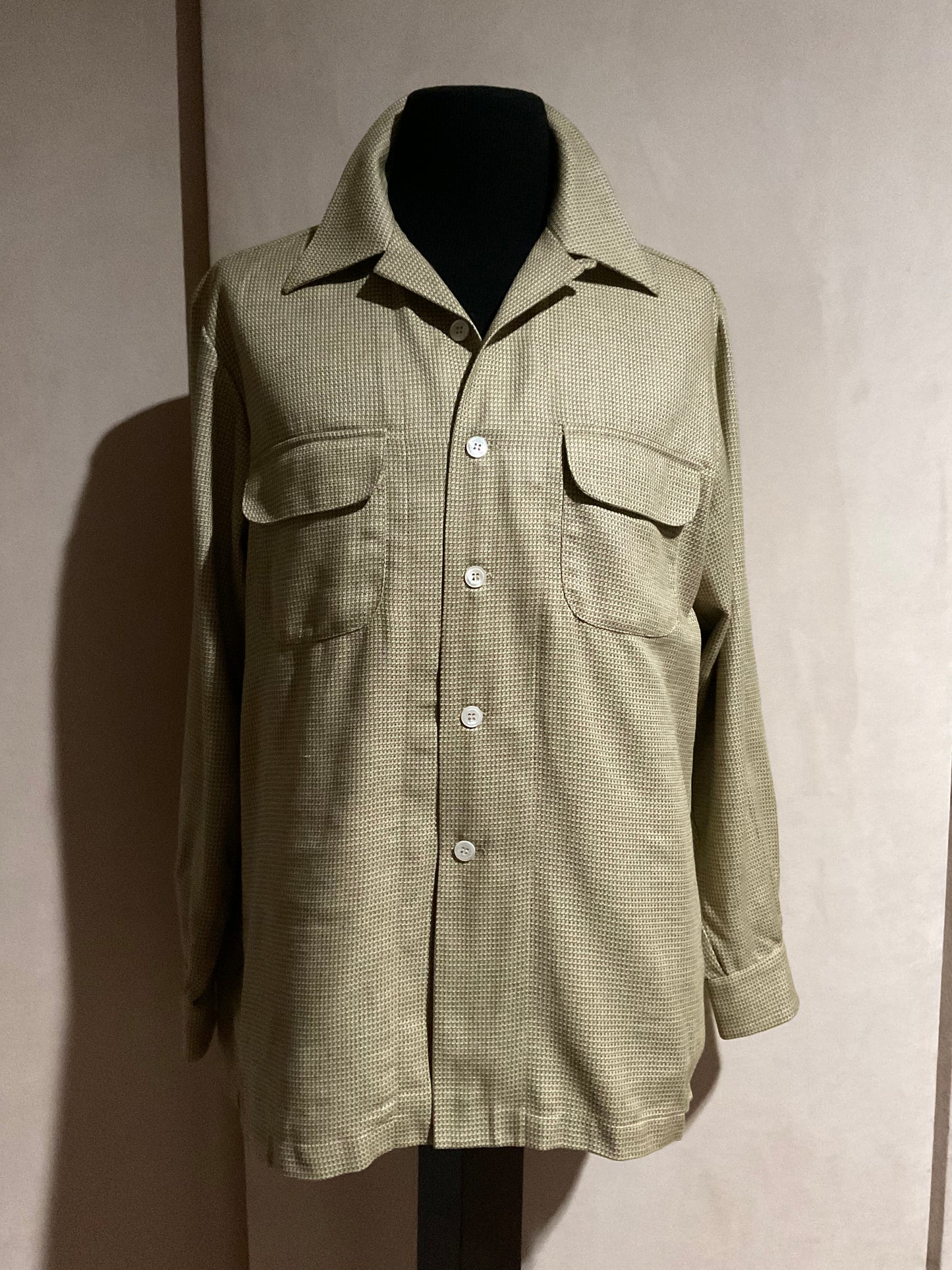 R P SHIRT JACKET / TAN SILK - WOOL / MEDIUM - LARGE / NEW / MADE IN USA