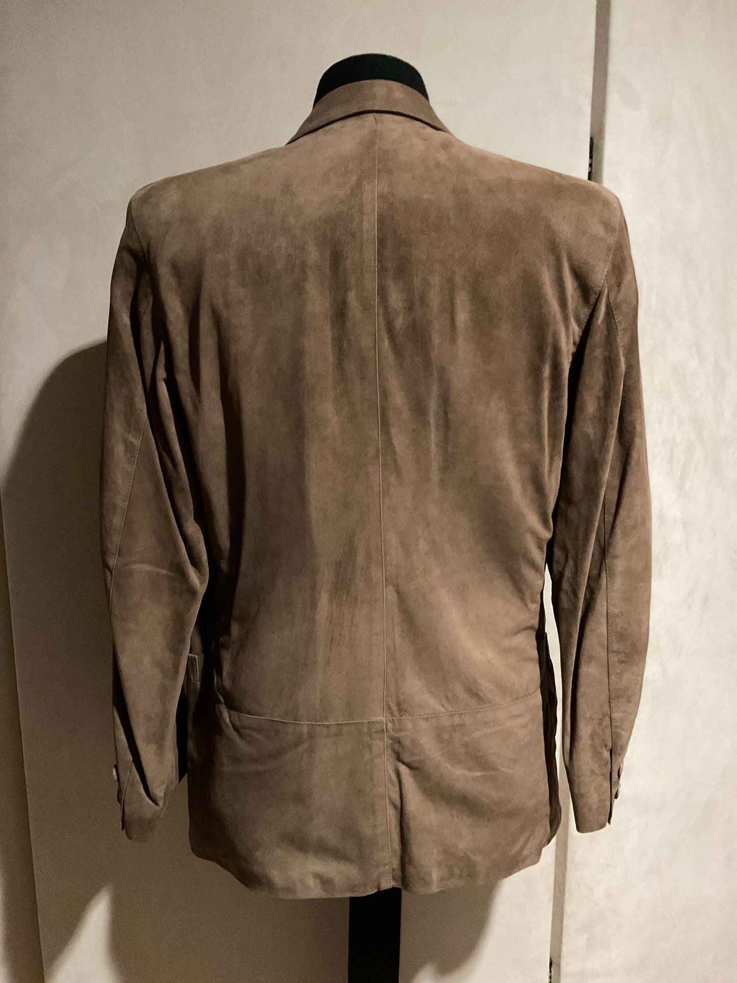 R P SUEDE DOUBLE BREASTED BLAZER JACKET / TAUPE / MEDIUM / MADE IN ITALY