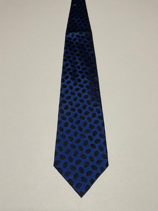 R P TIE / PURE SILK / NEW / APPX. 3 3/4” WIDE / HAND MADE IN ITALY