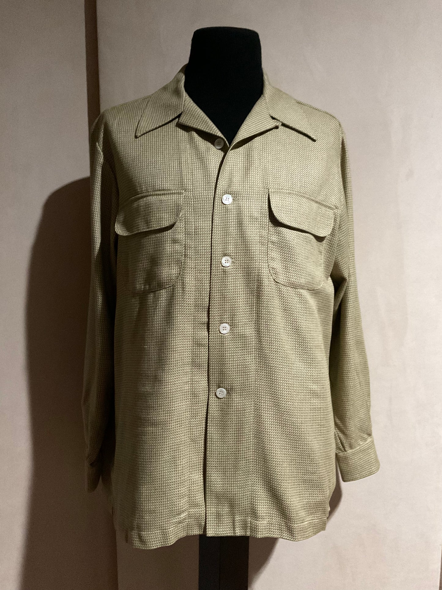 R P SHIRT JACKET / TAN SILK - WOOL / MEDIUM - LARGE / NEW / MADE IN USA