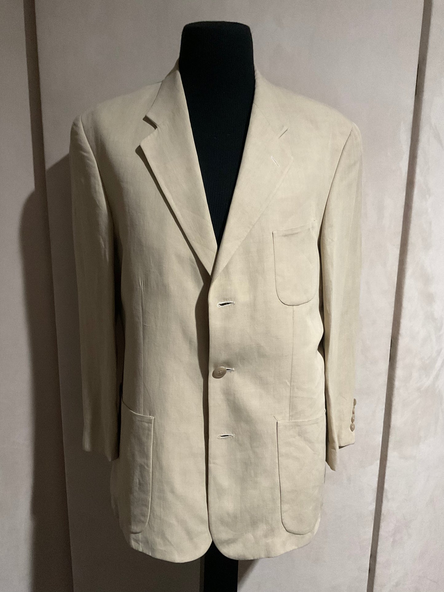 R P SUIT / CAMEL LINEN / 40 REG / MADE IN CANADA