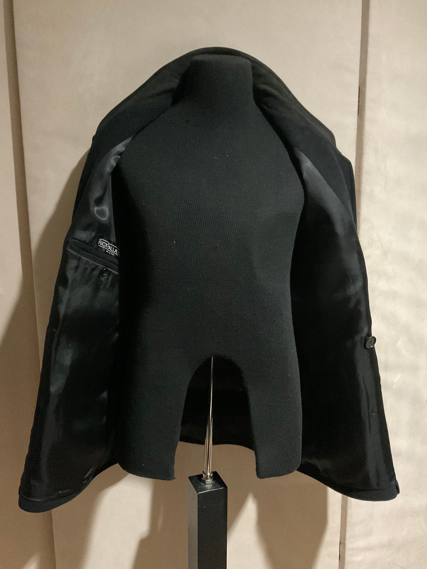 R P JACKET / BLACK WOOL & CASHMERE / SUEDE COLLAR / DOUBLE BREASTED / NEW  / MEDIUM / MADE IN ITALY