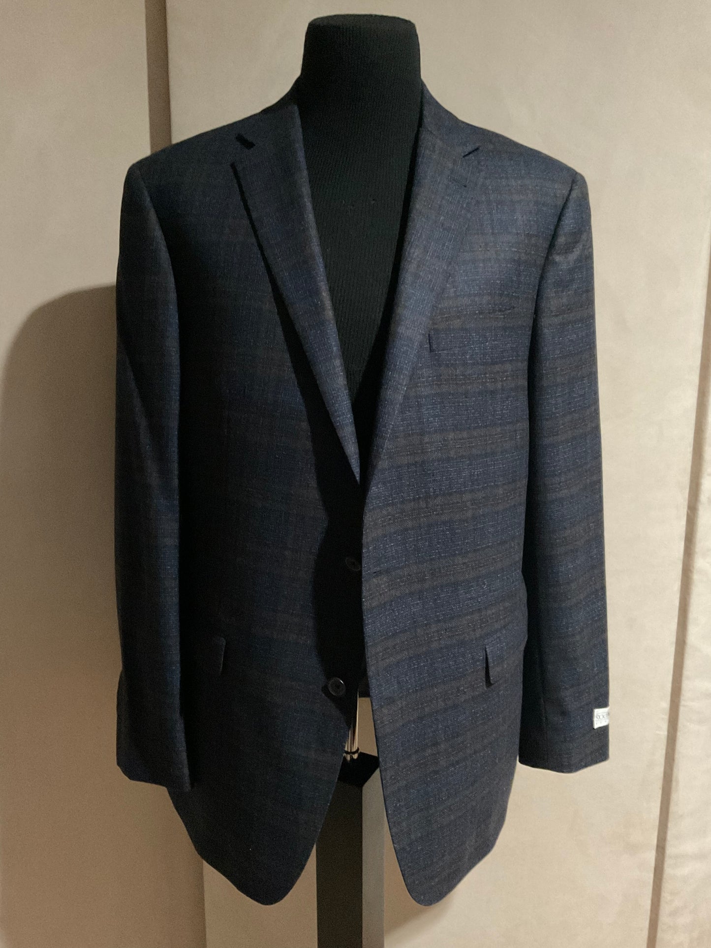 SPORT JACKET / NAVY & BROWN PLAID / NEW / 46 LONG / MADE IN CANADA